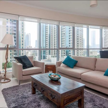 Faraway Homes - Burj Residences Dubai Bagian luar foto