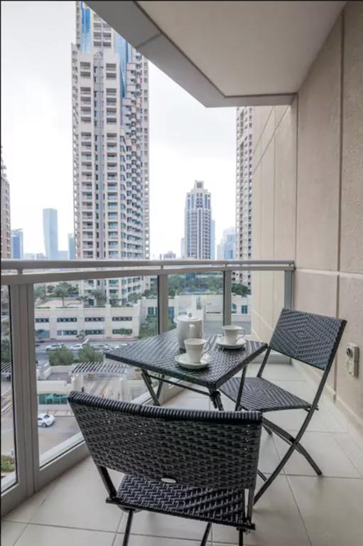 Faraway Homes - Burj Residences Dubai Bagian luar foto
